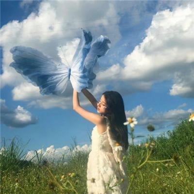 无言的山丘